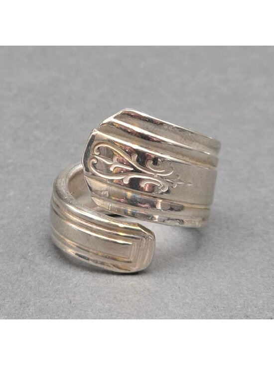Avon Jewelry - Vintage Avon Silver Plate Spoon Ring Size 8.5 Floral Heart Etched Bypass